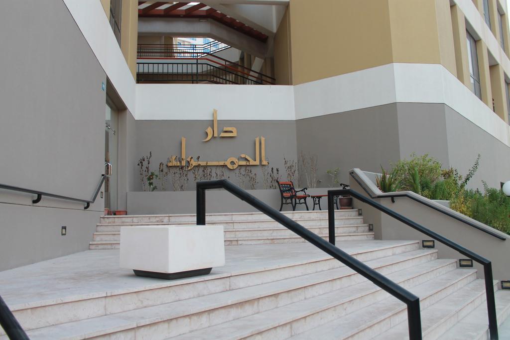 דירות מנאמה Al Hamra Plaza מראה חיצוני תמונה